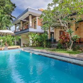 Aron Guest House Ubud、スカワティのホテル