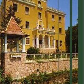 Hotel Paradiso, hotel i Monteluco
