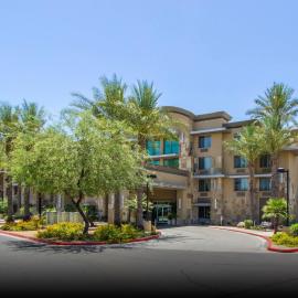 Holiday Inn Scottsdale North- Airpark by IHG, hotel in Scottsdale