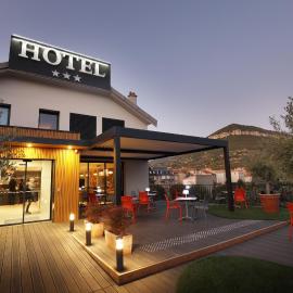 Hôtel la Capelle Millau, отель в Мийо