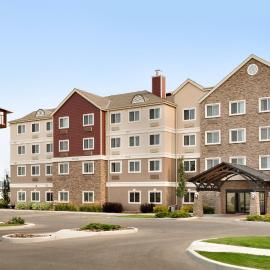 Staybridge Suites West Edmonton by IHG, hotel en Edmonton