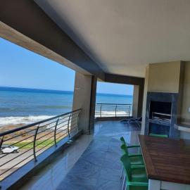 우봉고 비치에 위치한 호텔 Saints View Resort Unit 24