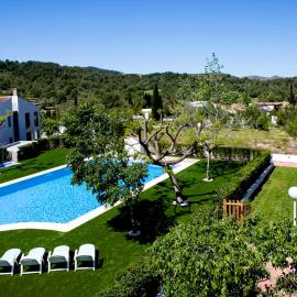 Apartamentos Golf Place, hotel in Borriol