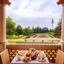 Pytloun Schlosshotel Weikersdorf, hotel in Baden