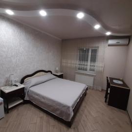 Mini-hotel, hotelli kohteessa Uman