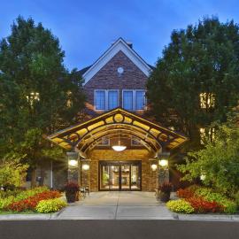 Staybridge Suites Detroit-Utica by IHG, hotel en Utica