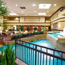 Holiday Inn Cincinnati-Eastgate by IHG, хотел в Eastgate