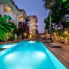 Petunya Konak Boutique Hotel, hotel i Marmaris