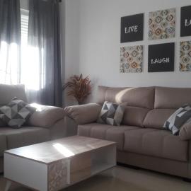 Vivienda Turística Ronda del Carmen, Hotel in Bujalance