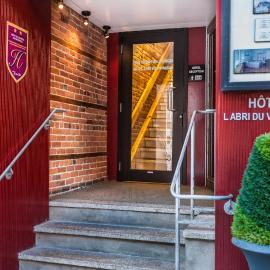Hotel Abri du Voyageur, hotel u Montréalu