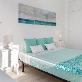 APARTAMENTO COR DO MAR - Sunny, Clean and spacious apartment with sea view, in Alvor - very close walking distance to the beach and Alvor Village, hotel a Alvor