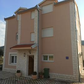 Apartments Ana, hotel a Grebaštica