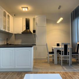 Royal Residence Apartmani โรงแรมในปานเชโว