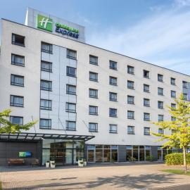 Holiday Inn Express Düsseldorf - City North by IHG, готель у Дюссельдорфі