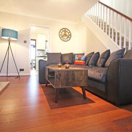The Barwoods - Modern Spacious Home in Chester - Parking, hotel u gradu 'Chester'