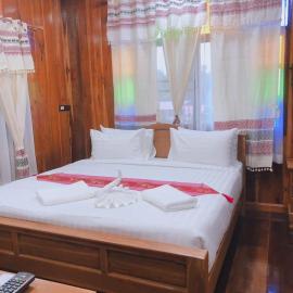 เฮือนศิลป์สิริ, hotel u gradu Nan