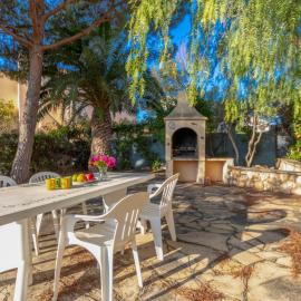 Holiday Home Marisol by Interhome