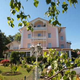 Hotel Villa Sisi, khách sạn ở Pöcking