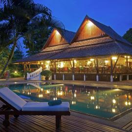 La Folie Lodge โรงแรมในจำปาสัก