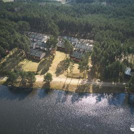 Resort Stara Wieś, hotell i Załęcze Małe