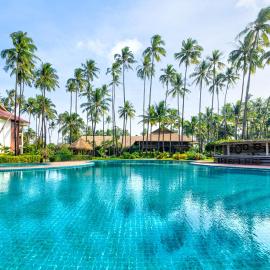 Eskala Hotels and Resorts, hotel em Ngwesaung