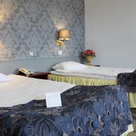 NB Hotel with Free Parking, hotel v Rigi