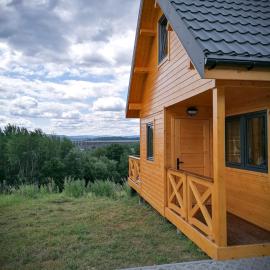 Daroszówka - Domki całoroczne i Apartamenty w Bieszczadach nad Soliną、ソリナのホテル