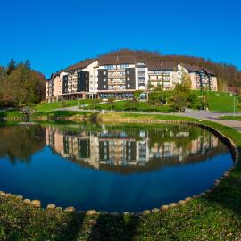 Terme Olimia - Aparthotel Rosa, hôtel à Podčetrtek
