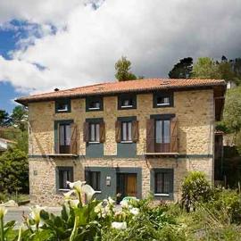 Casa Rural Enkartada، فندق في Sopuerta