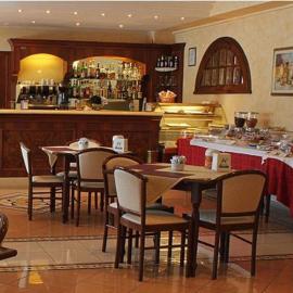 Hotel il Focolare，法博的飯店