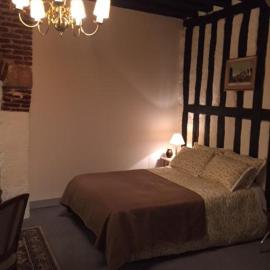 Auberge de villechaume, хотел в Sennely