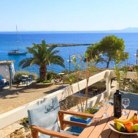 Filoxenia by Grispos Villas, hotel in Schinoussa