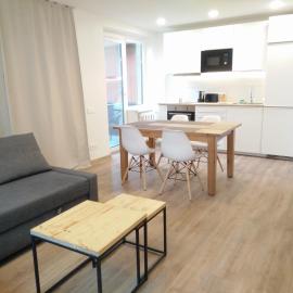 Juodrakantė & Neringa apartment – hotel w mieście Juodkrantė