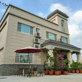 Jin Xi Fu B&B, hótel í Jinning