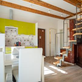 Contact Free Apartments with free parking, hotel in Tallinn