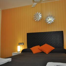 Hostal Empordà, ξενοδοχείο σε Castelló d'Empúries