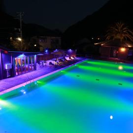 Amis Droles アミドローラ LIBERTY RESORT, hotel i Kawazu