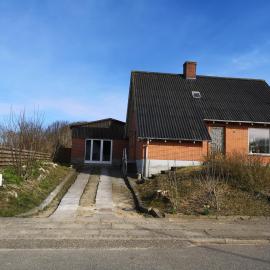 Logi i hus med kunst og have, hotel em Vestervig