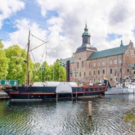 Prisvärt semesterboende, hotel v destinaci Vadstena