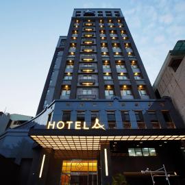 Hotel A, отель в Тайнане