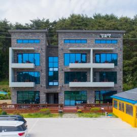 Gyeongpoen Pension, hotel in Gangneung
