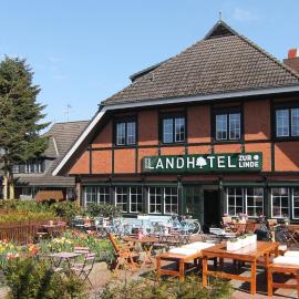 Landhotel garni zur Linde, hotel en Ratekau