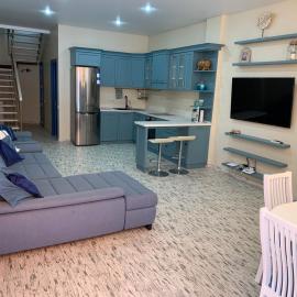 Апартаменты Золотой Бугаз, hotel in Karolino-Buhaz