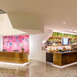 ब्रिस्बेन में, होटल Eatons Hill Hotel