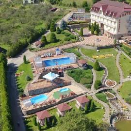 Blagodat, hotel i Shayan