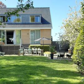 B & B Meet the Dutch, hotel a Ridderkerk