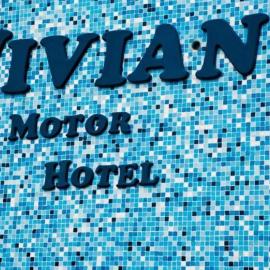 Vivian Motor Hotel, khách sạn ở Neepawa