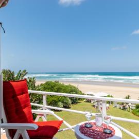 Haus am Strand - on the Beach