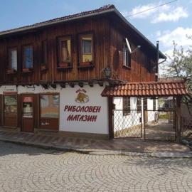 Viesnīca Къща Чалъкови pilsētā Trjavna