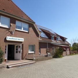 Landhotel Auerose Garni, hotel u gradu Neu Kosenow